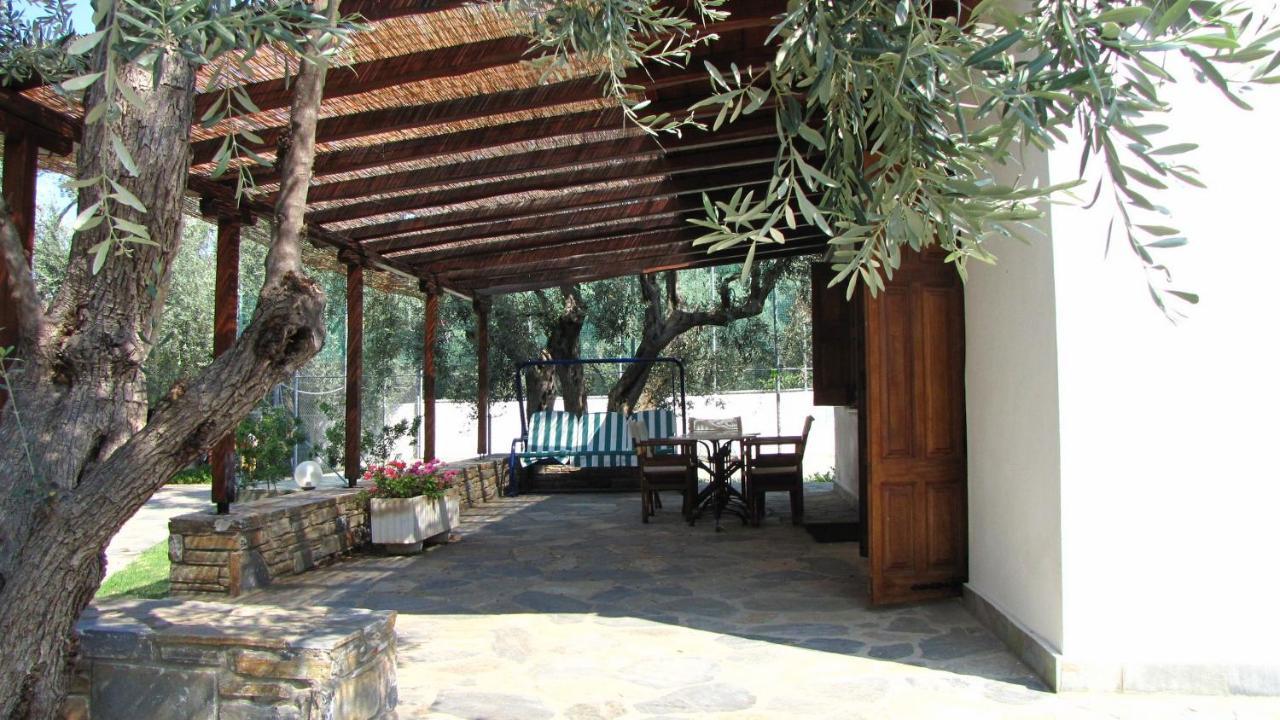 Razi Beach Lefokastro Exterior photo