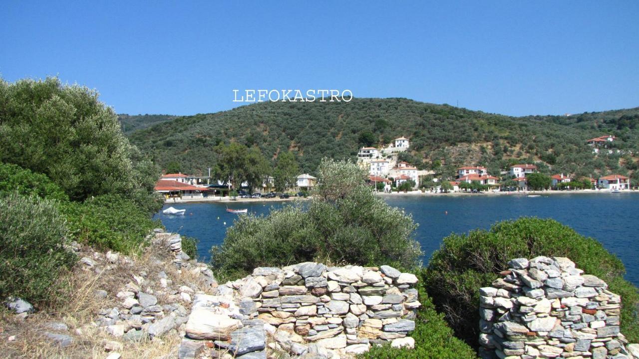 Razi Beach Lefokastro Exterior photo